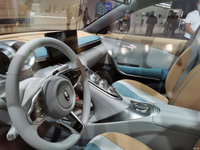 0708295778e3540a1c2984.jpg image004.jpg