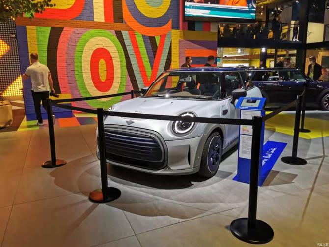 070831062cad9f25688964.jpg image001.jpg