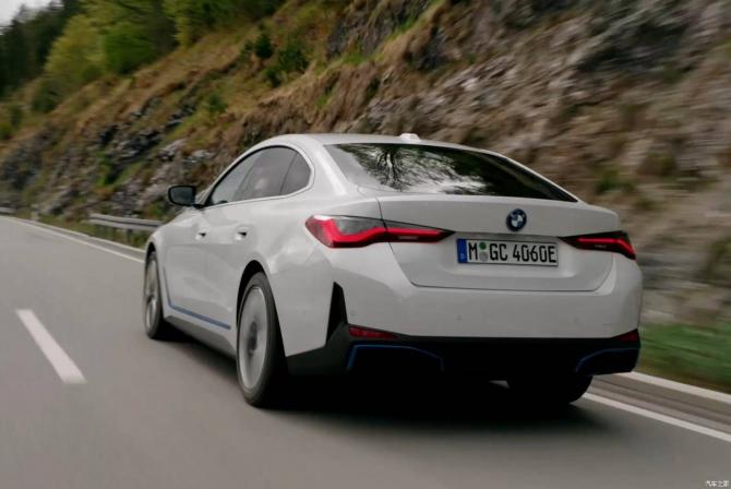 070834070cf85026bc0788.jpg image004.jpg