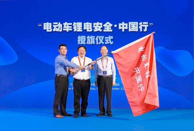 1415390644cba6a6d38888.jpg image004.jpg