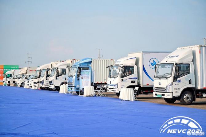 近60臺(tái)車參與比賽和展示 第六屆中國(guó)新能源物流車挑戰(zhàn)賽盛大開幕