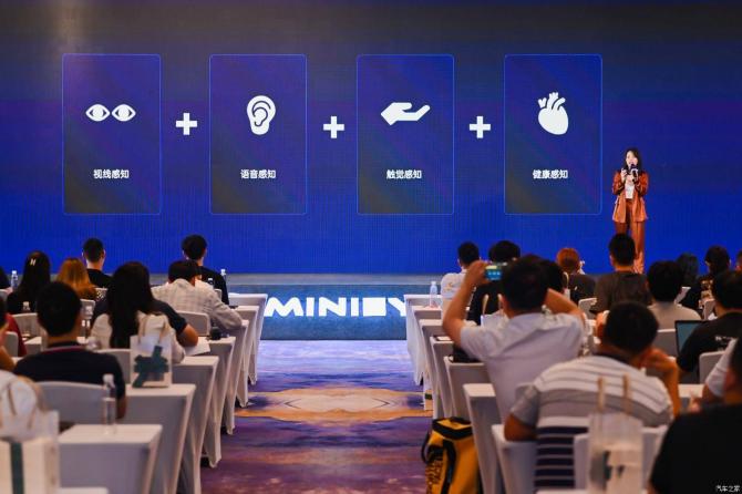 290821267b2df52d3f1129.jpg image001.jpg