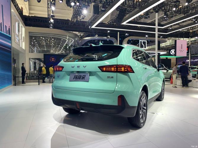 30083245e400bfcb208727.jpg image004.jpg