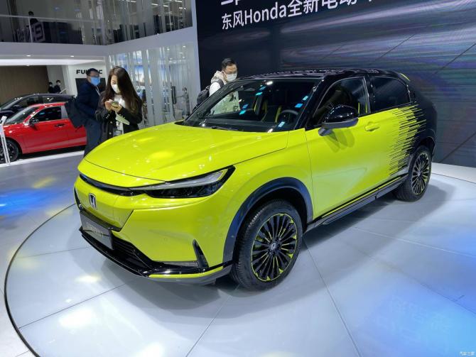 2208525555103d57f99446.jpg image001.jpg