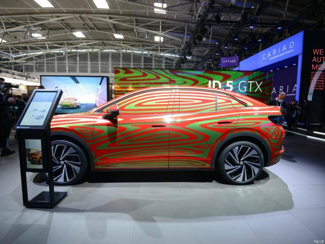 2209075462406517928291.jpg image003.jpg