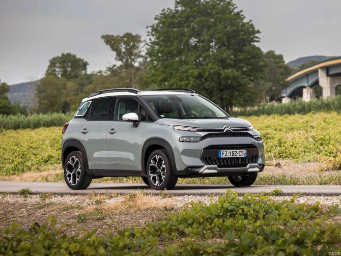 0208430689eb06b8355886.jpg image003.jpg