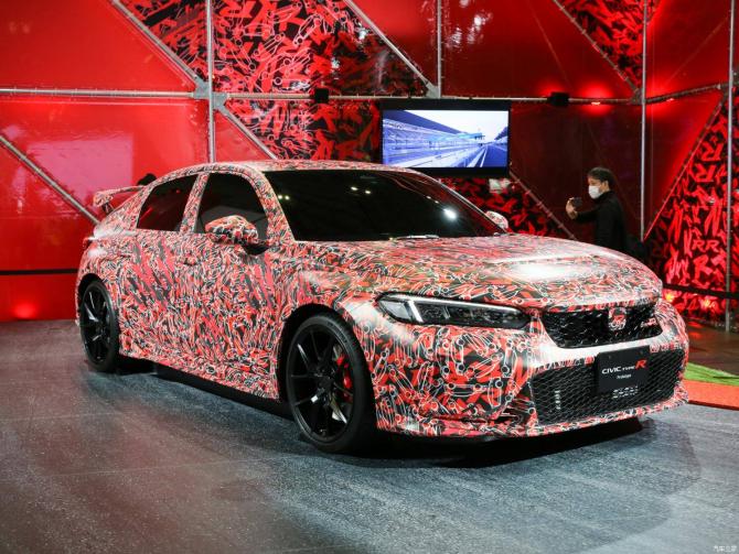 1308121841030c36779743.jpg image001.jpg