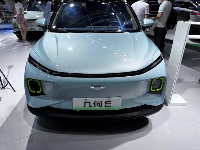 30003940b7aacc643f0989.jpg image002.jpg