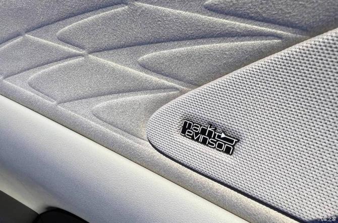 1308591452754e68e58571.jpg image009.jpg