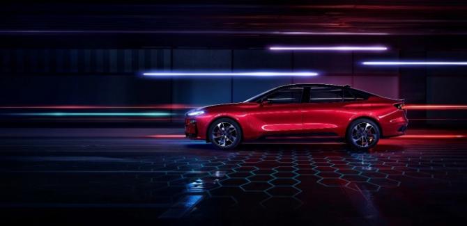 福特中國新一代蒙迪歐產(chǎn)品力爆棚，秒懂級交互體驗(yàn)搭配出眾動力