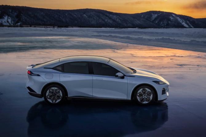 031117036a4a0e18fb9152.jpg image001.jpg