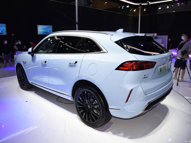 2608394849779eb5d23148.jpg image003.jpg