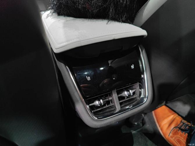 13085504d5a3c0efcb0730.jpg image029.jpg