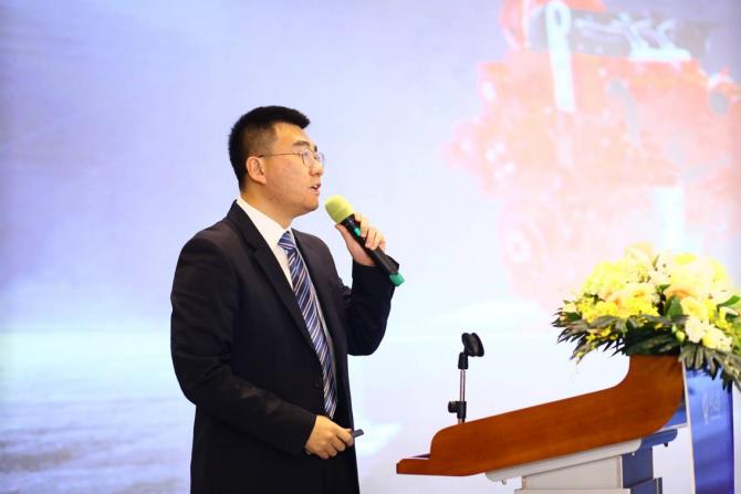 0110402358463a5cbc3388.jpg image003.jpg