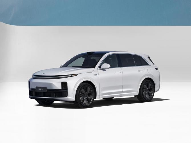 1400x0_1_q95_autohomecar__ChtliGPkU-KATSgcADpkAqkp8UE251.jpg