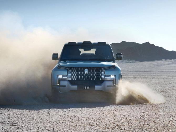 29085023f9ca2cda010512.jpg image009.jpg