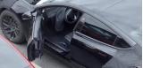操作向S靠攏 新款特斯拉Model 3內飾諜照