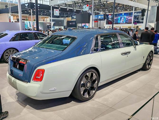 25092501ee51e01c074203.jpg image002.jpg