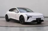 配備300kW電機 極越07新車型申報圖曝光