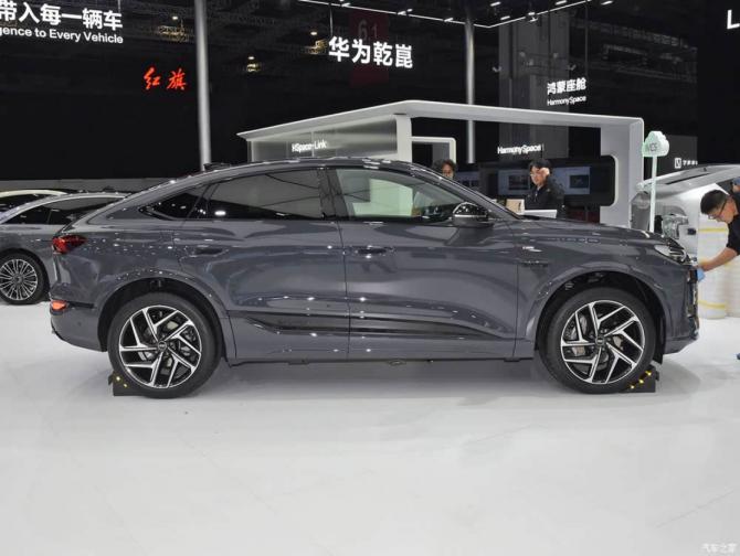 隨著2025上海車展開幕1898.png