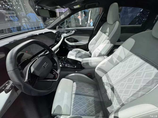 隨著2025上海車展開幕1072.png