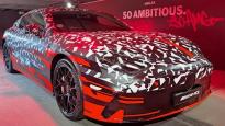 梅賽德斯-AMG GT 四門轎跑車低偽實車
