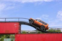 電混越野最優(yōu)解誕生！鯤鵬超能混動CDM-O顛覆豪華越野圈