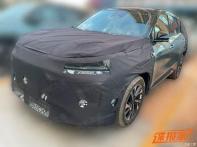 外觀調(diào)整/內(nèi)飾懷擋設(shè)計(jì) 新款博越L測試諜照曝光