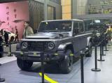 廣州車展：2.3T柴油發(fā)動機 212 T01皮卡版車型首發(fā)