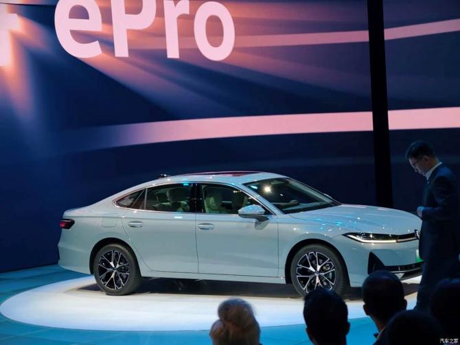 24083158fa913fc39b5482.jpg image002.jpg